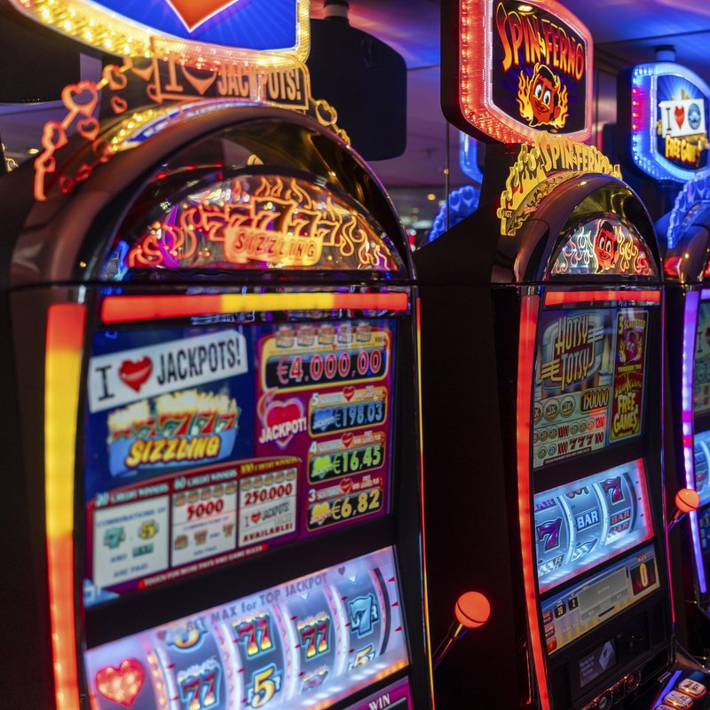 Süchtig nach Glück - Wie kommt man raus aus der Glücksspiel-Sucht? - IQ - Wissenschaft und Forschung | BR Podcast