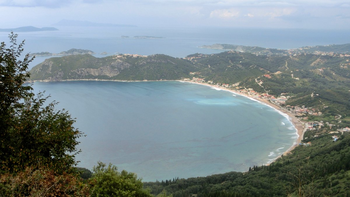 Die Abiturientinnen und Abiturienten waren zur Abi-Fahrt auf die griechische Insel Korfu gereist