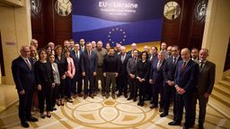 Zur Unterstützung der Ukraine sind die Außenminister der EU-Staaten an diesem Montag für eine Zusammenkunft nach Kiew gereist. | Bild:Reuters