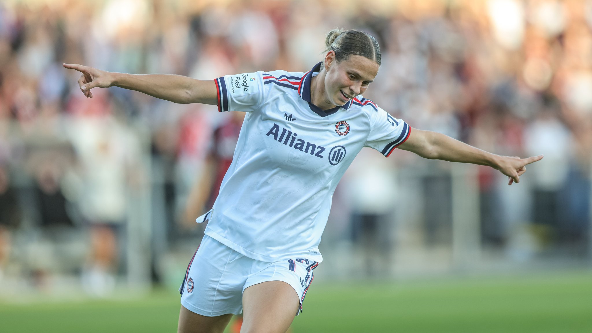 Klara Bühl macht für die FC Bayern Frauen den Unterschied