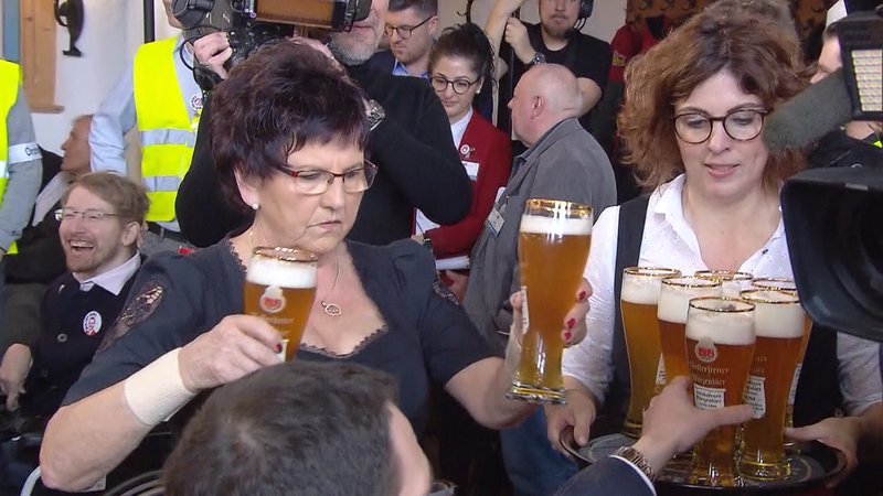 Den Politischen Aschermittwoch in Niederbayern nutzen alle Parteien für Schaukämpfe:  