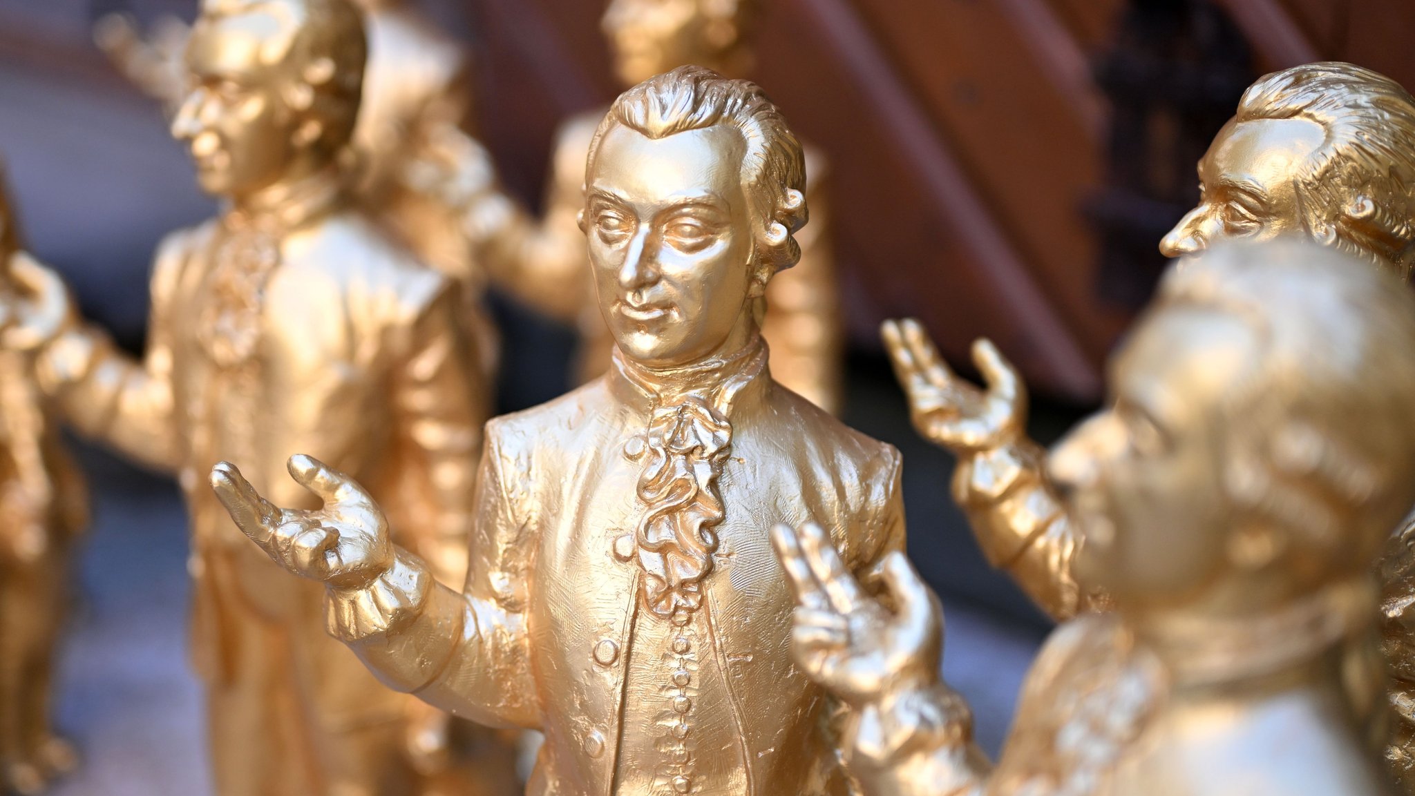 "Der Bürger klaut alles": 210 Mozartfiguren gestohlen