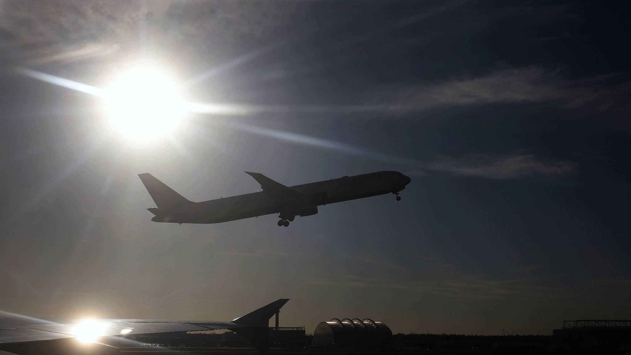 Corona: Immer weniger Flugzeuge bedeuten auch weniger Wetterdaten aus der Atmosphäre.