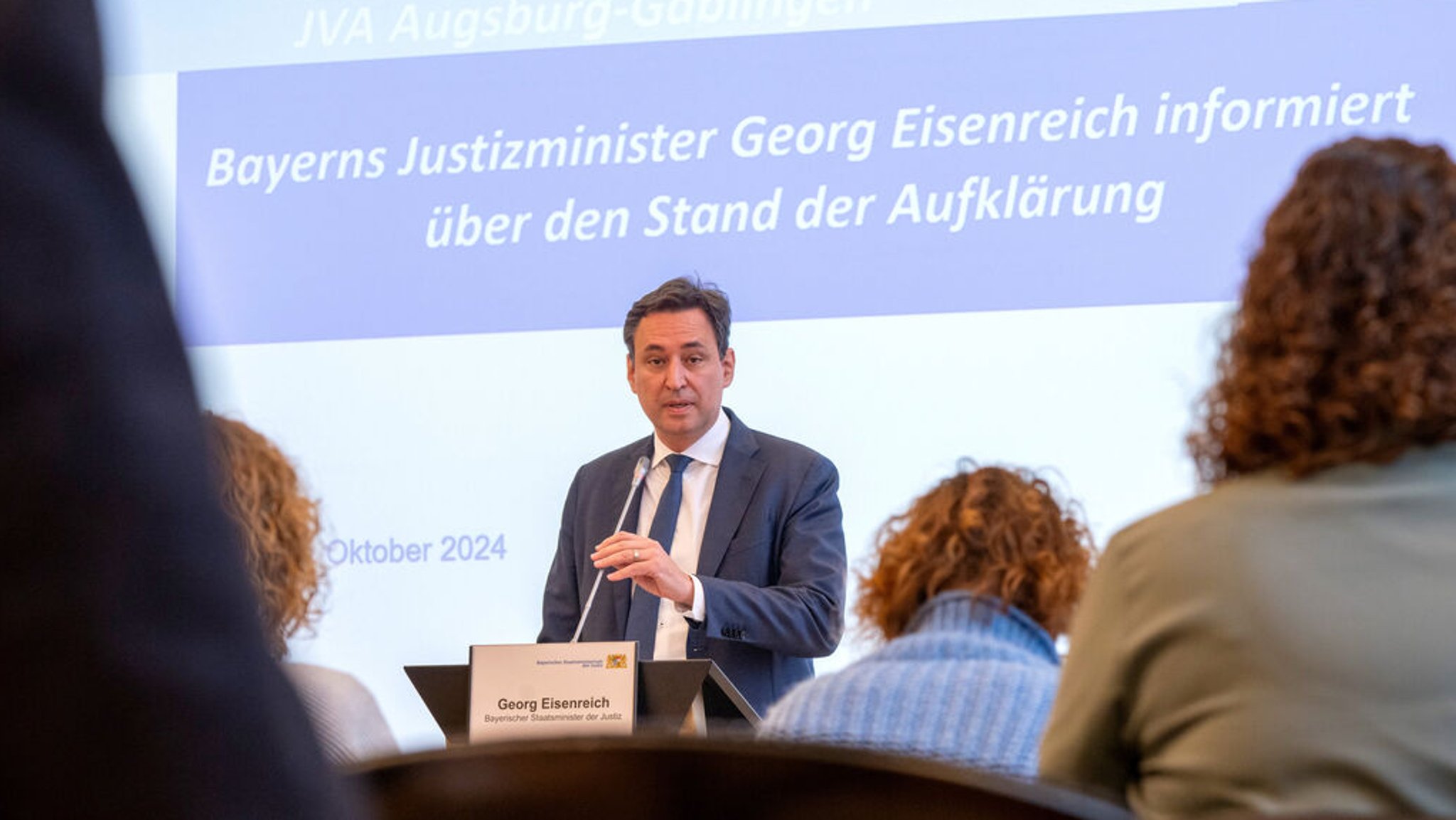 Gablingen: Justizministerium stellt JVA-Leiterin vorläufig frei