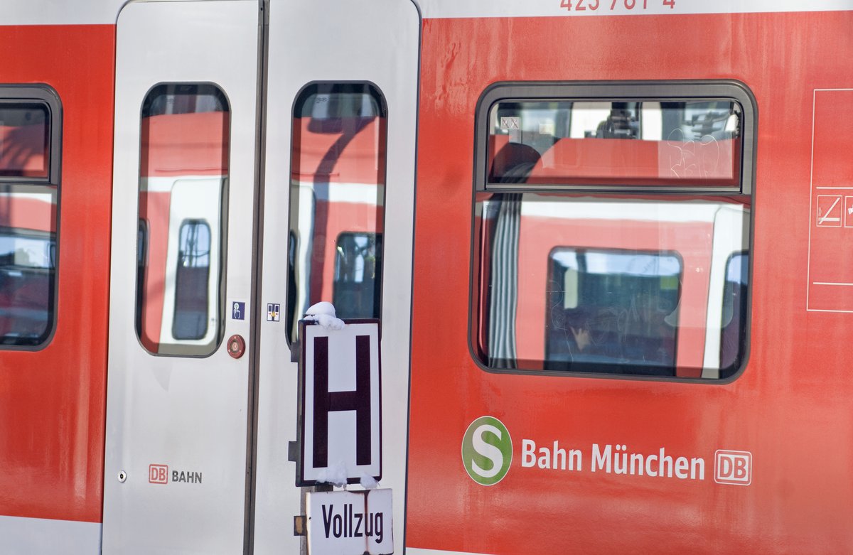 Geldstrafe für S-Bahn-Sicherheitsdienstmitarbeiter gefordert