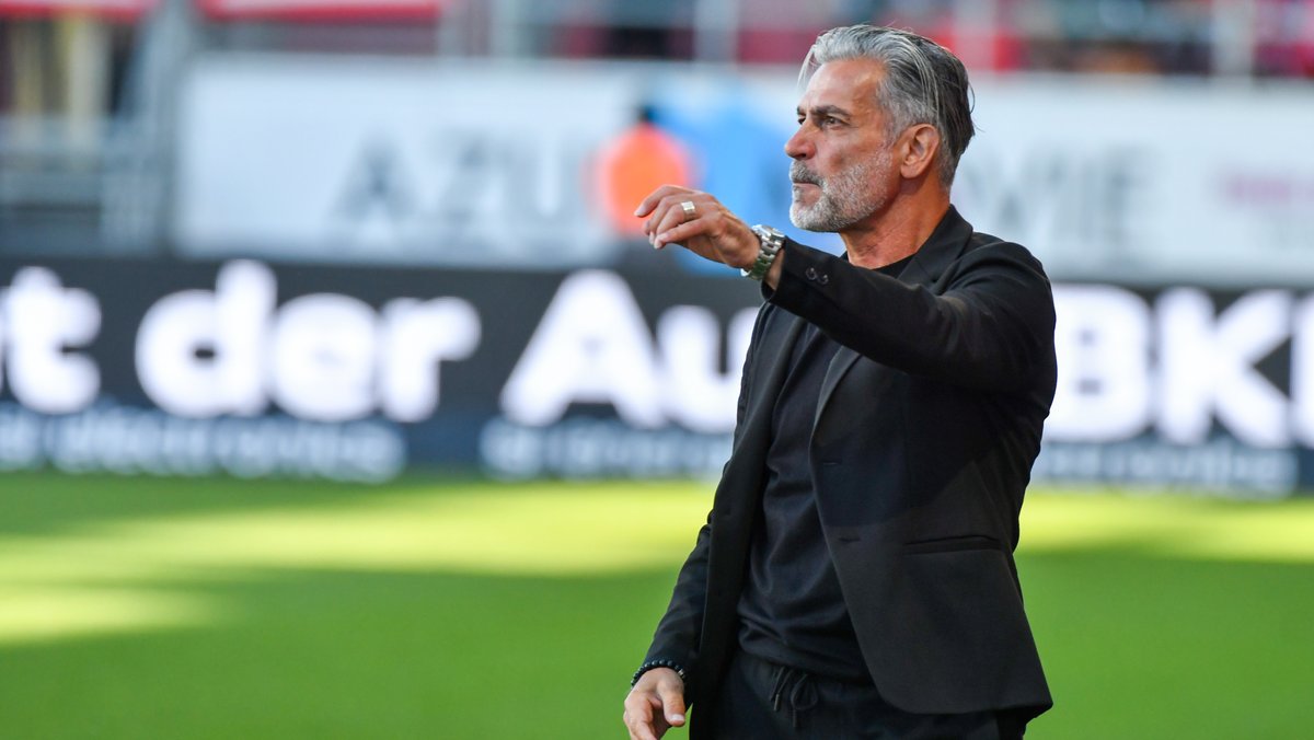Trainer Maurizio Jacobacci und der TSV 1860 München stehen unter Druck.