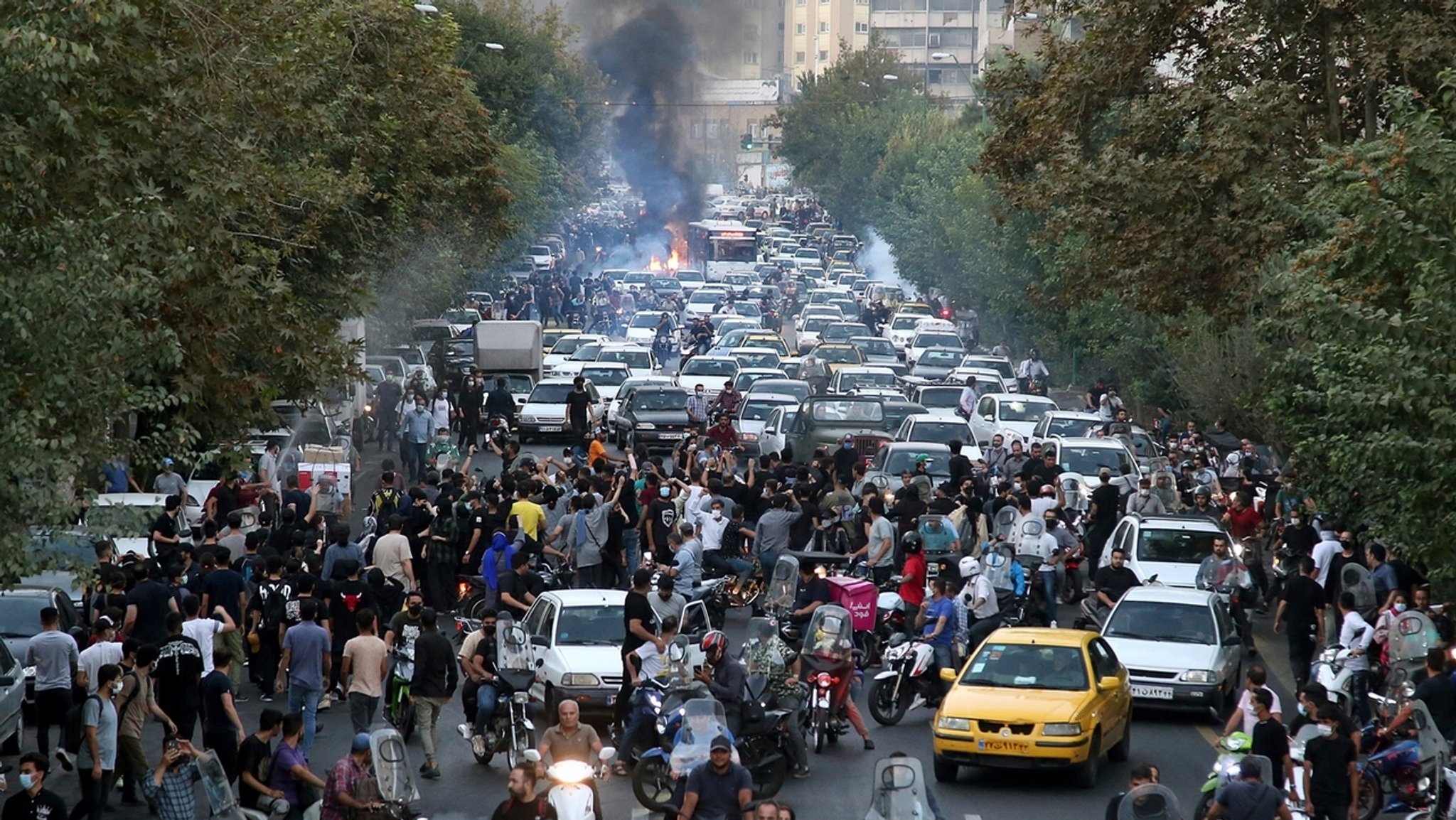 Protest gegen den Tod von Mahasa Amini im Iran