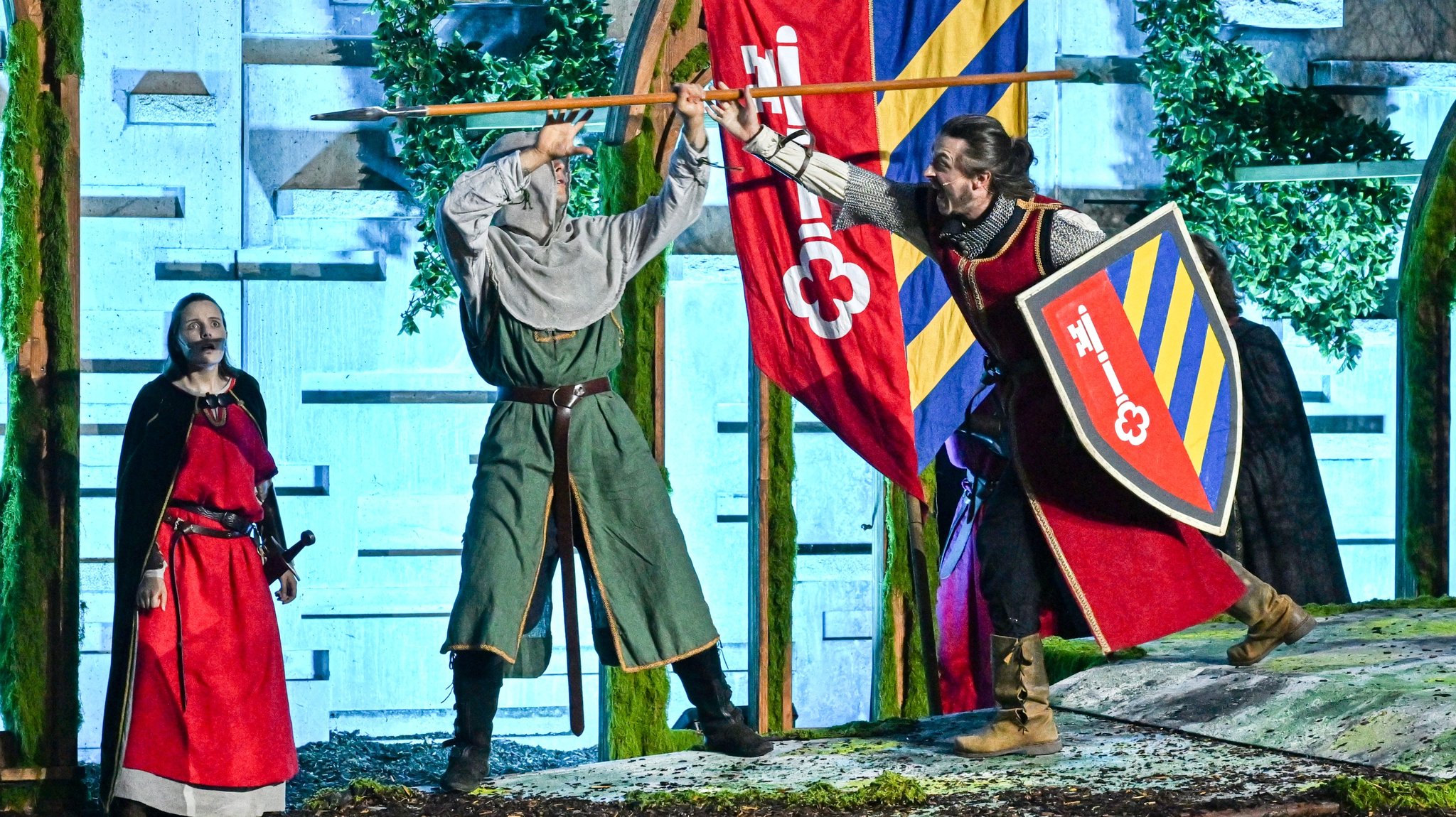 Kampfszene aus dem Nibelungenspiel | Bild: Förderverein Nibelungen-Festspiel e.V., Karl Janker sen. Kampfszene aus dem Nibelungenspiel