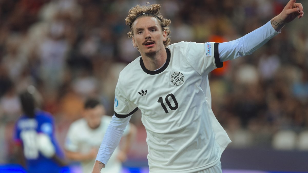 FC Bayern will Nick Woltemade: Ein riskanter Karriereschritt?