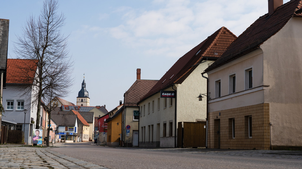 Leere Straße im bayerischen Mitterteich: Die Region Tirschenreuth war einer der Corona-Hotspots.