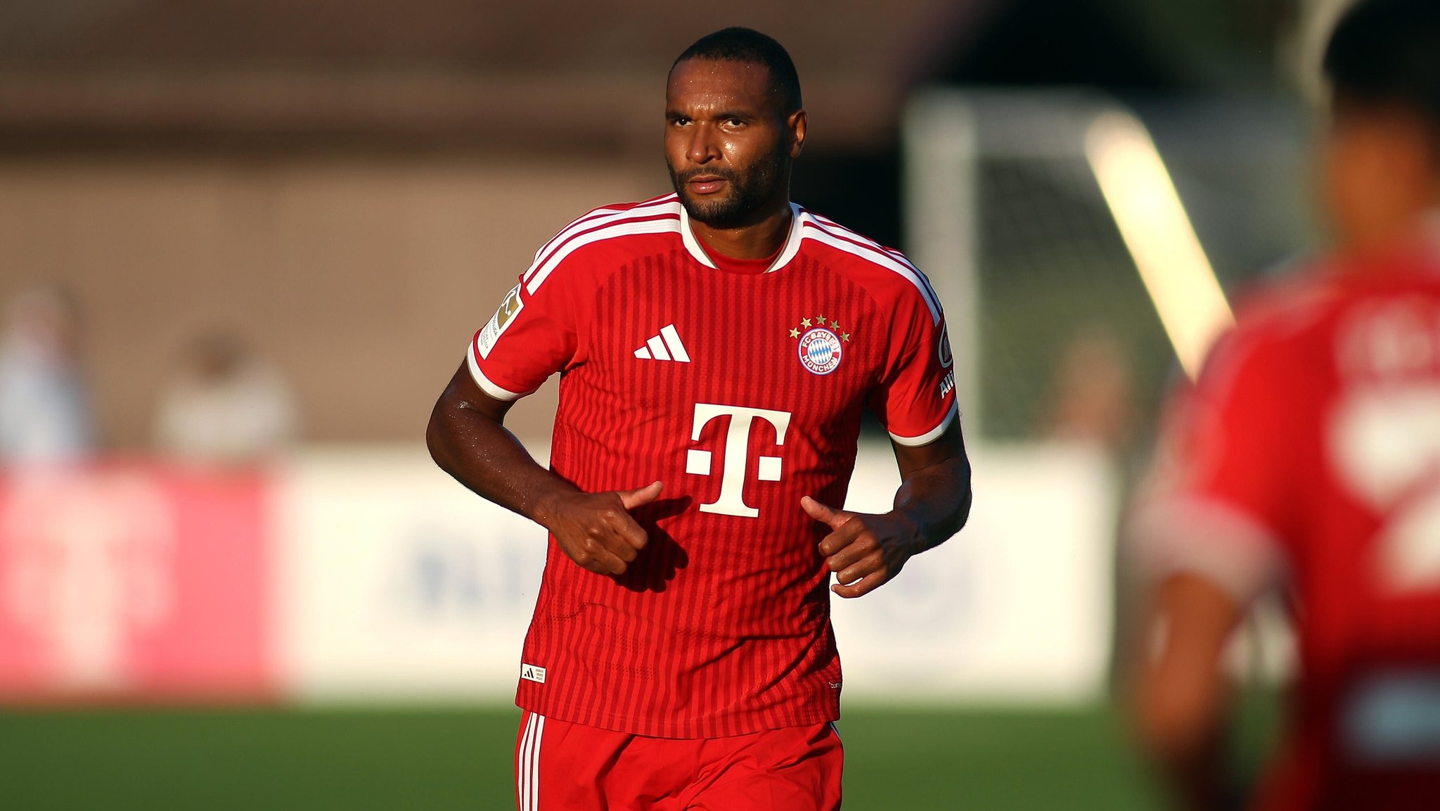 Jonathan Tah beim Testspiel gegen den FC Rottach Egern