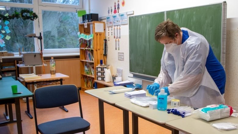Angst vor Superspreadern: Reihentest trotz Ferien in der Schule - Vimarsana News
