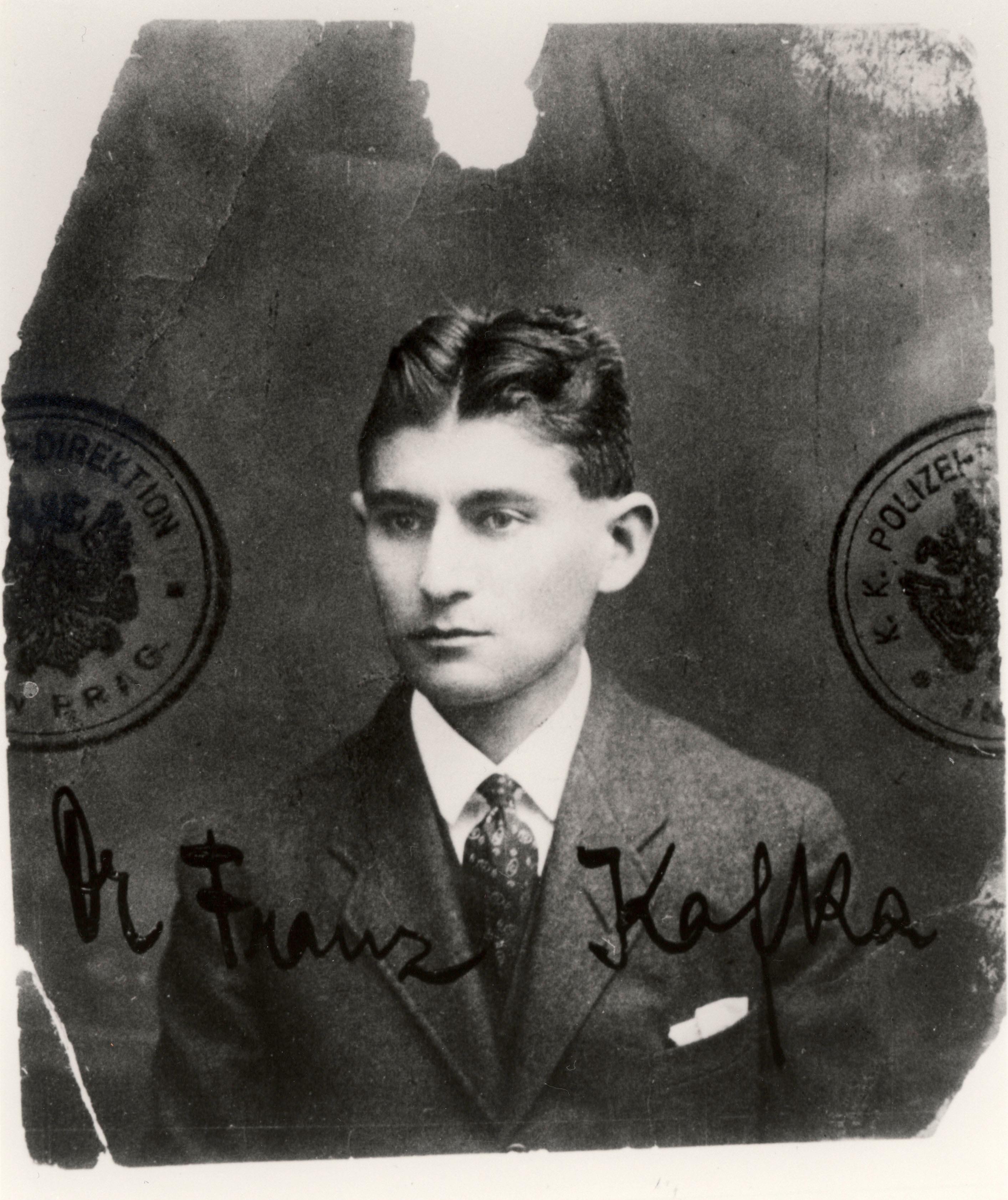 Franz Kafka auf einem Passfoto, um 1915/16
