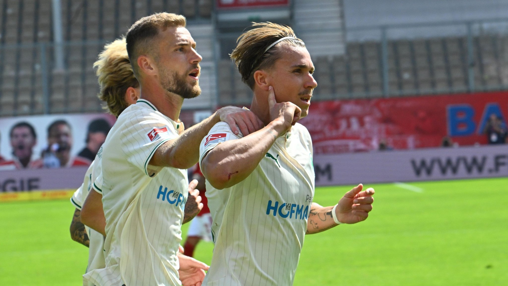 Wahnsinns-Nachmittag in Cottbus: Sieben Tore beim Fürth-Sieg