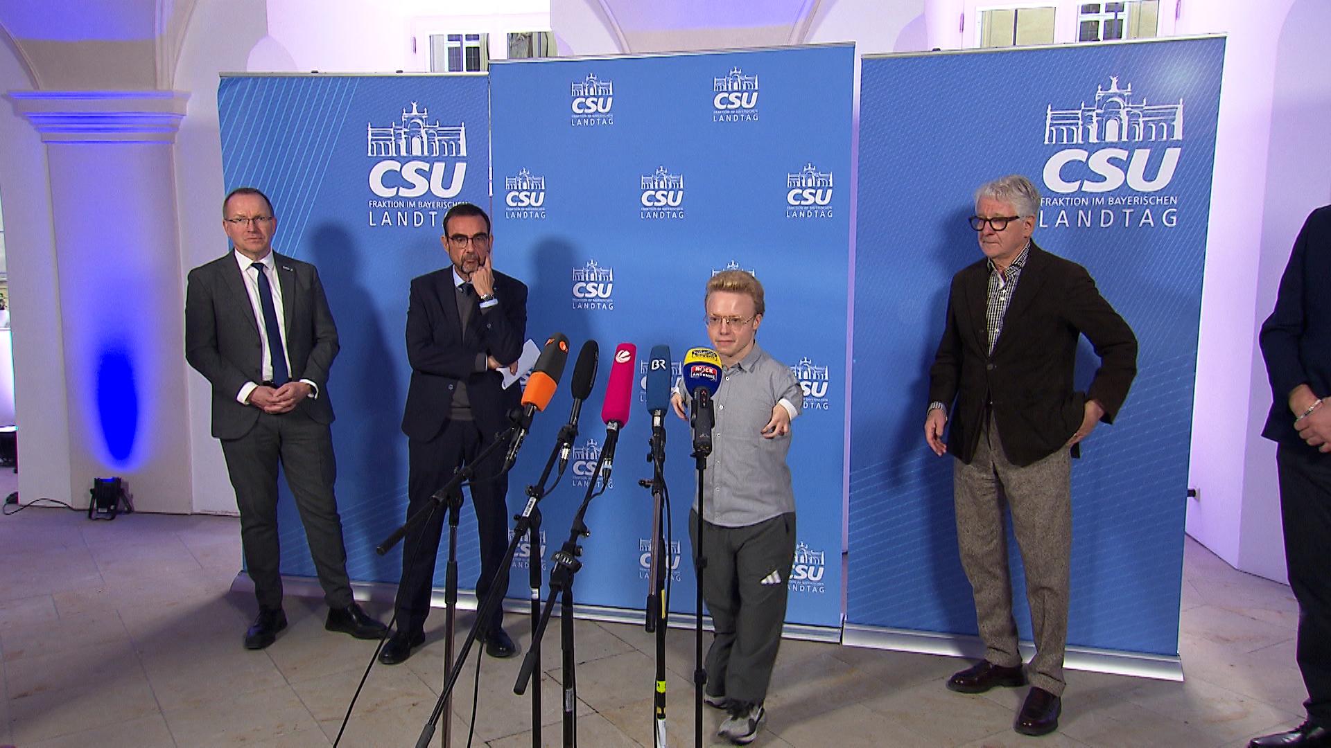 CSU-Pressekonferenz zur Olympia-Bewerbung mit Para-Schwimmer Josia Topf