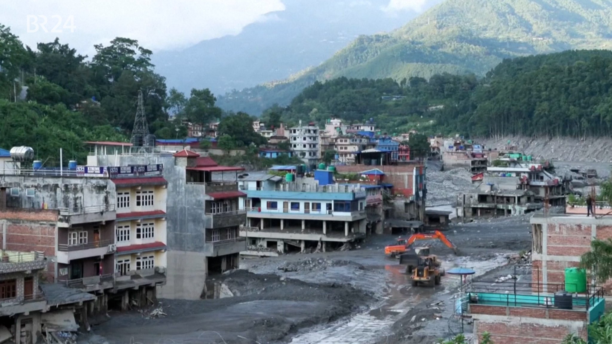 Mehr als 1.300 Vermisste nach Sturzflut im Himalaya | Bild: BR Mehr als 1.300 Vermisste nach Sturzflut im Himalaya