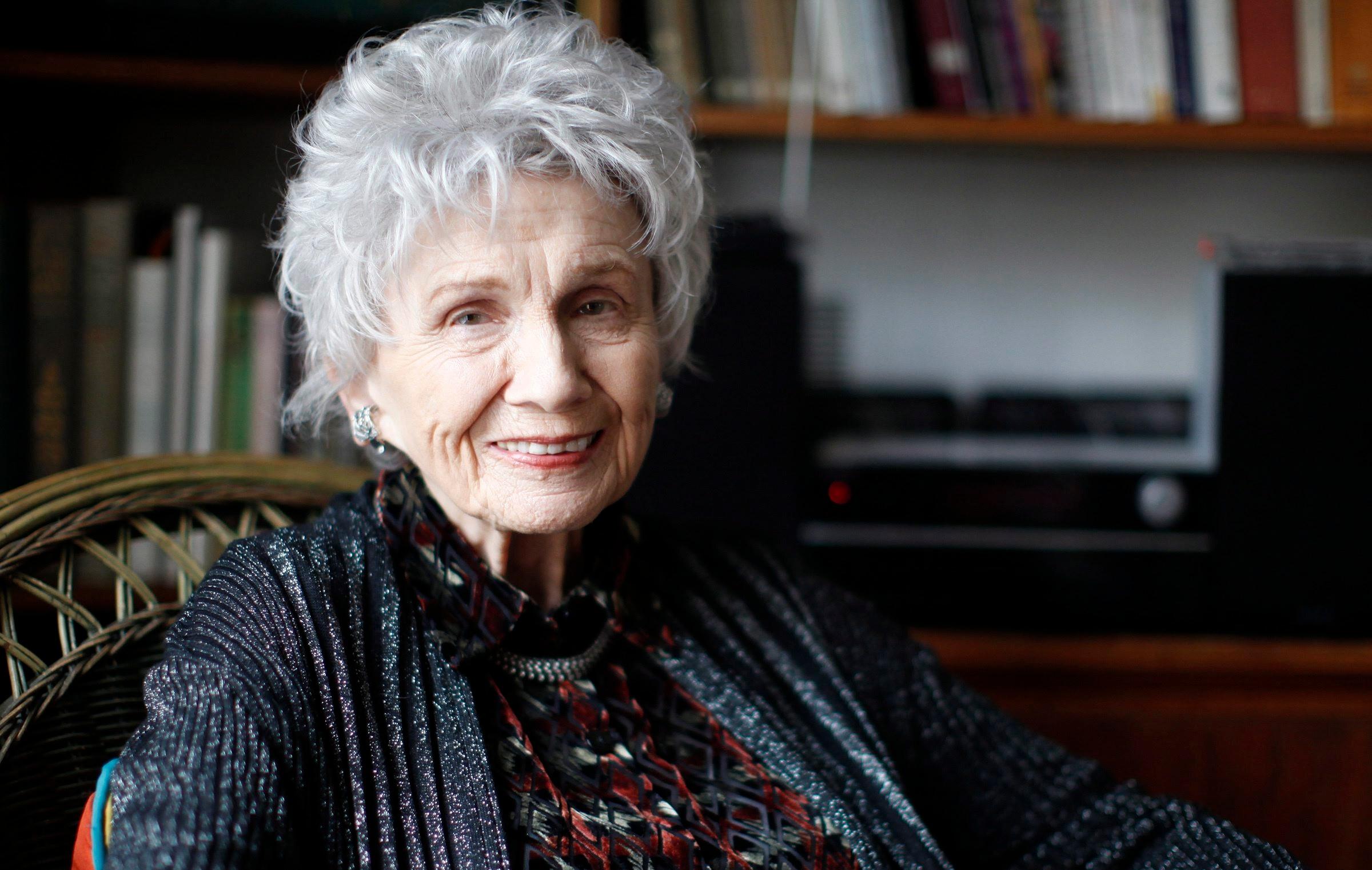 Porträt der kanadischen Schriftstellerin Alice Munro