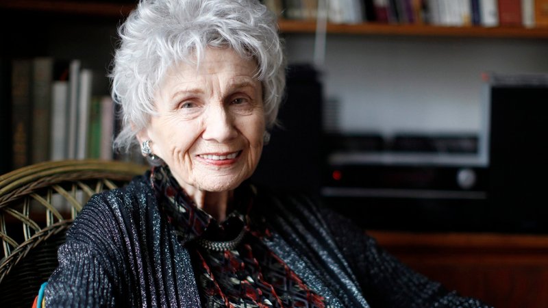 Porträt der kanadischen Schriftstellerin Alice Munro | Bild: picture alliance / AP Photo | Chad Hipolito Porträt der kanadischen Schriftstellerin Alice Munro