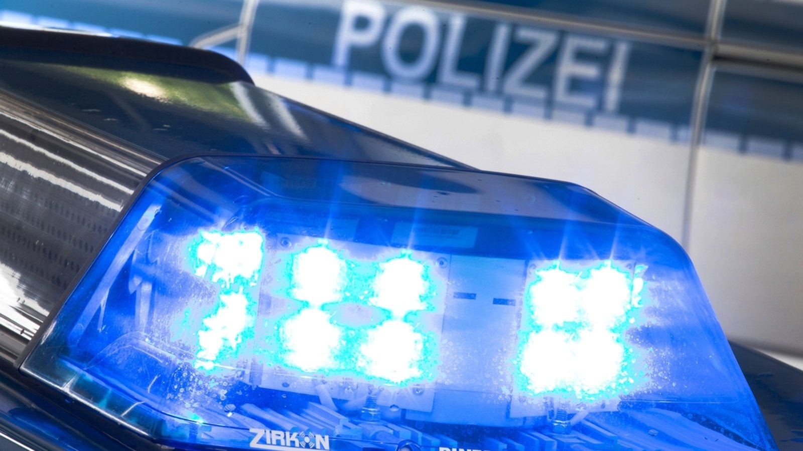 Autofahrt mit Spielzeugwaffe löst Großfahndung der Polizei aus