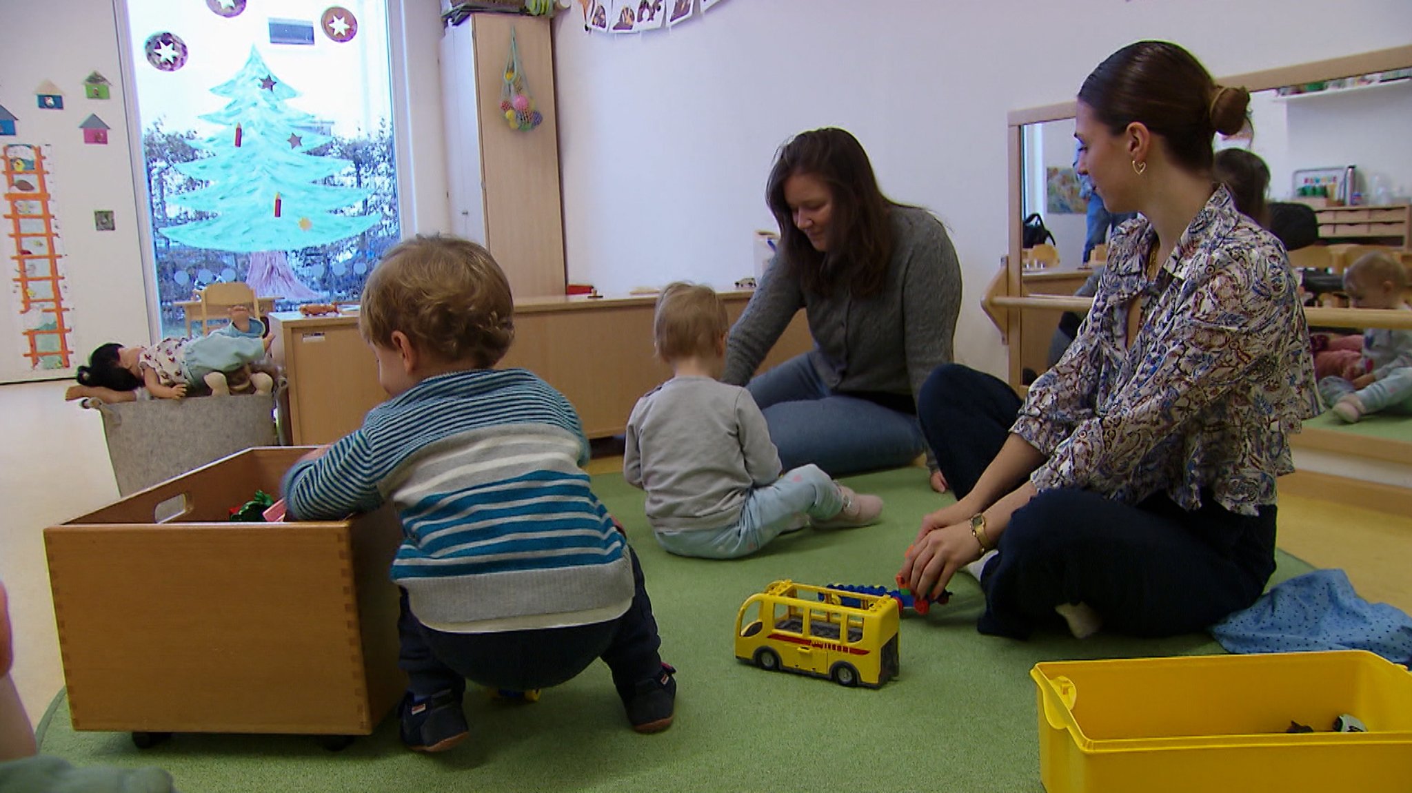 Frühkindliche Bildung legt wichtige Grundlagen für die Entwicklung von Kindern. Das ifo-Bildungsbarometer befasst sich deshalb mit der Bildung in Kitas und im Vorschulalter. Die Ergebnisse der repräsentativen Umfrage wurden heute in München vorgestellt. | Bild: Bayerischer Rundfunk 2026 Frühkindliche Bildung legt wichtige Grundlagen für die Entwicklung von Kindern. Das ifo-Bildungsbarometer befasst sich deshalb mit der Bildung in Kitas und im Vorschulalter. Die Ergebnisse der repräsentativen Umfrage wurden heute in München vorgestellt.