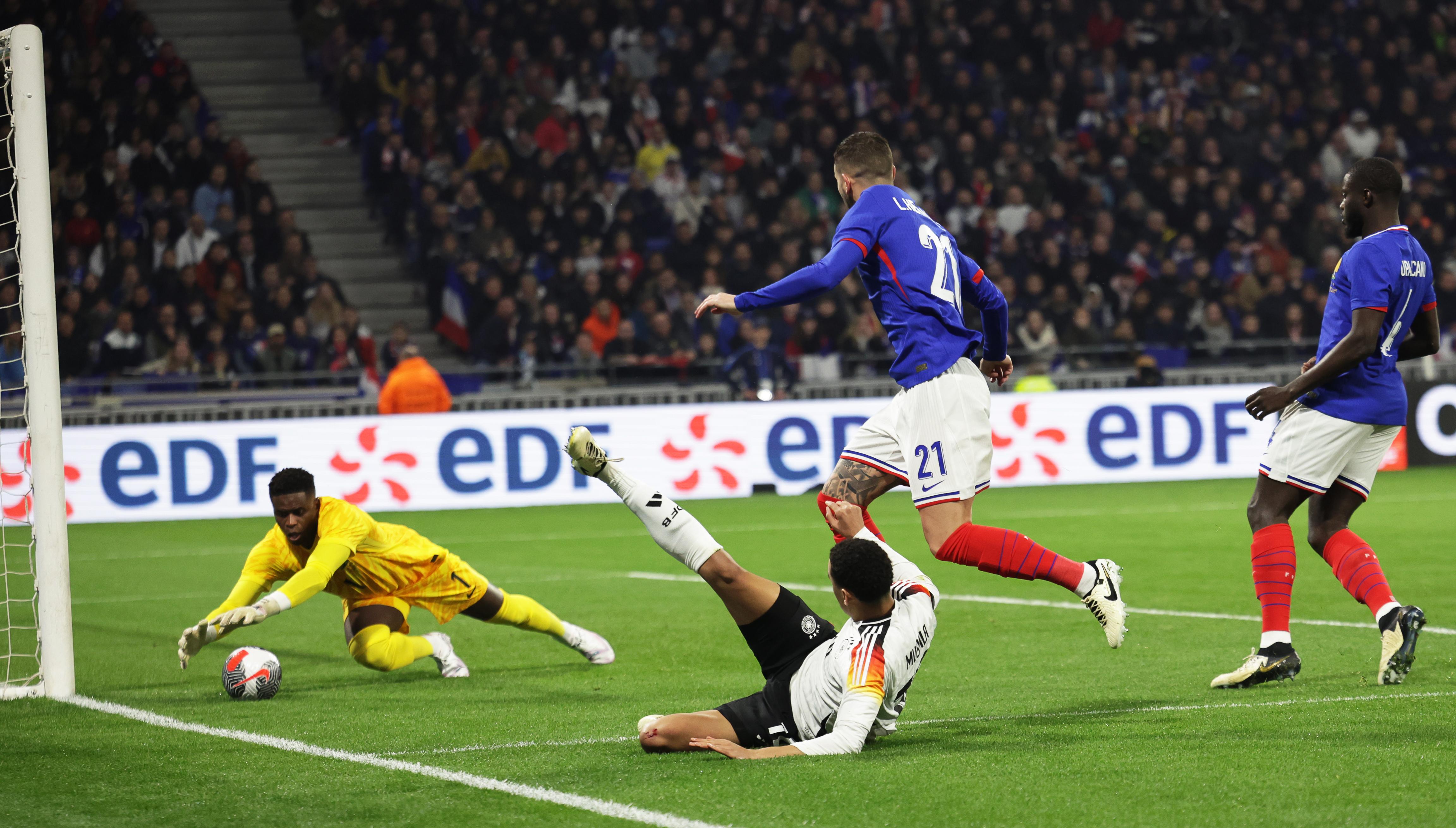 Spielszene Frankreich - Deutschland