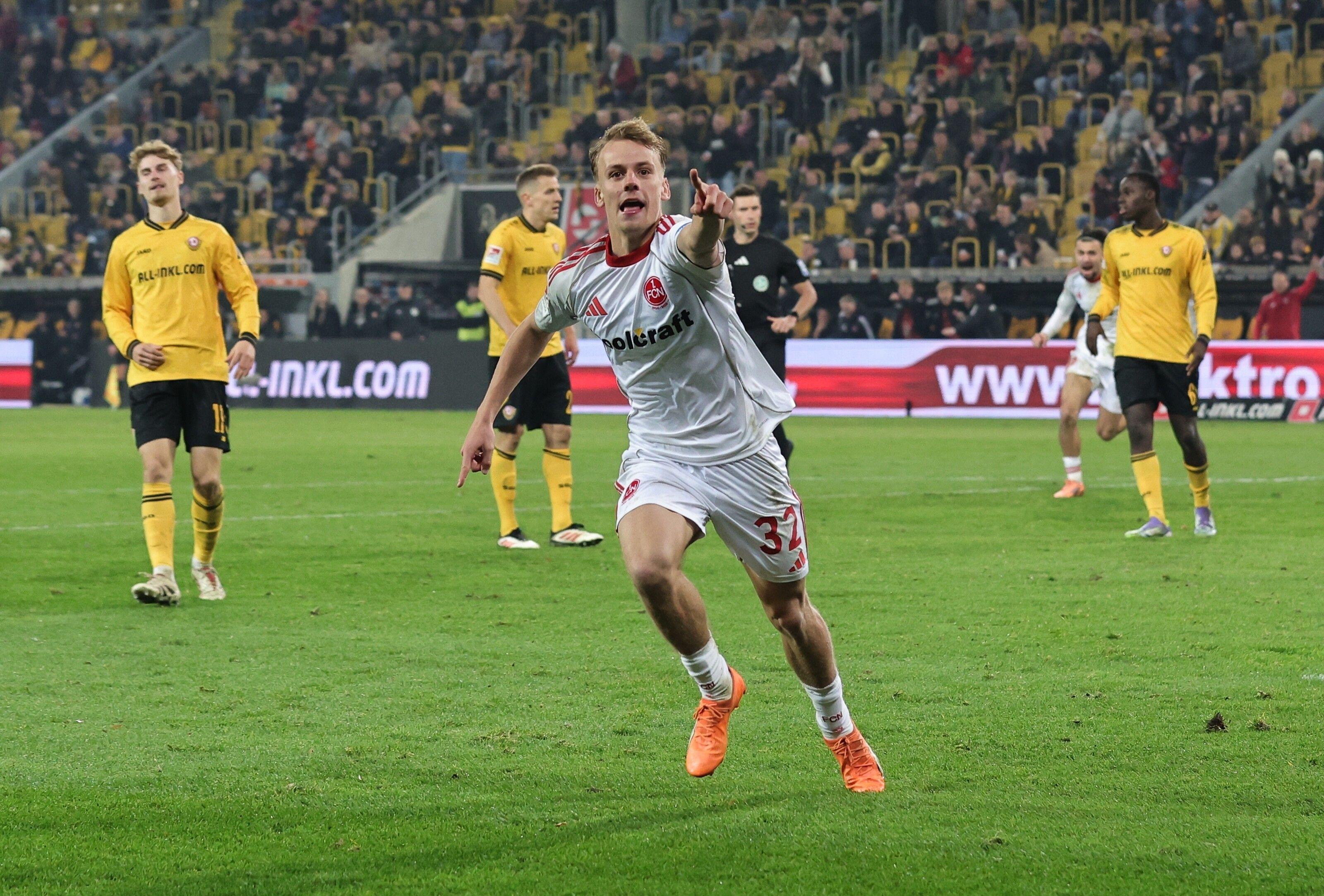 Erstes Profitor für Club-Eigengewächs Tim Janisch