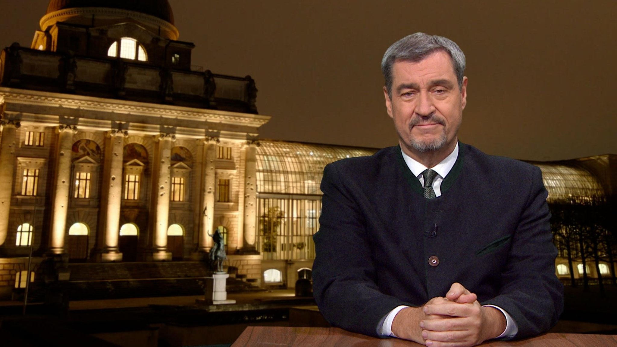 Bayerns Ministerpräsident Markus Söder (CSU) während der Aufnahme der Neujahrsansprache im BR. | Bild: Bayerischer Rundfunk 2025 Bayerns Ministerpräsident Markus Söder (CSU) während der Aufnahme der Neujahrsansprache im BR.