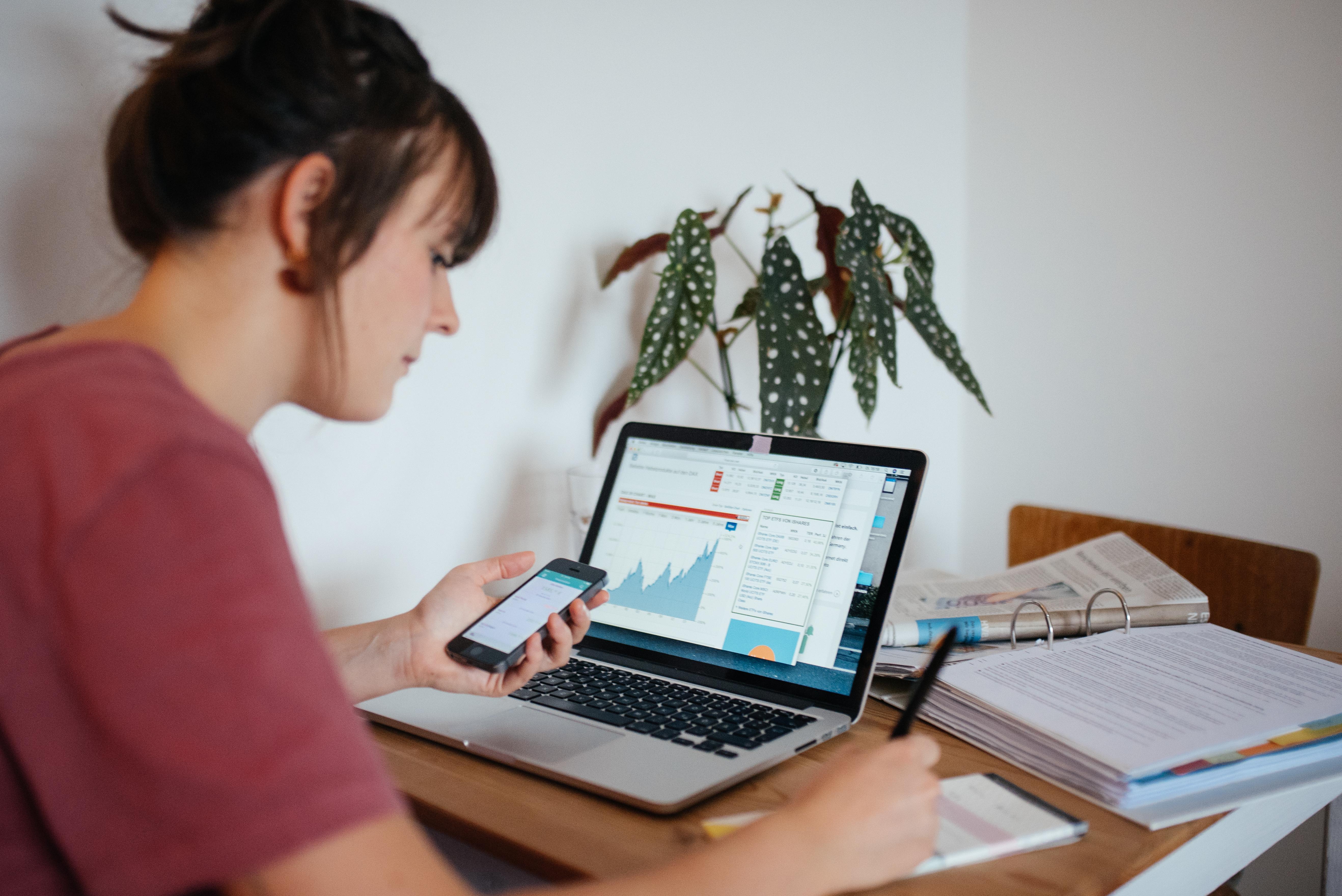 Betrug beim Online-Banking - Wer zahlt den Schaden? | BR24