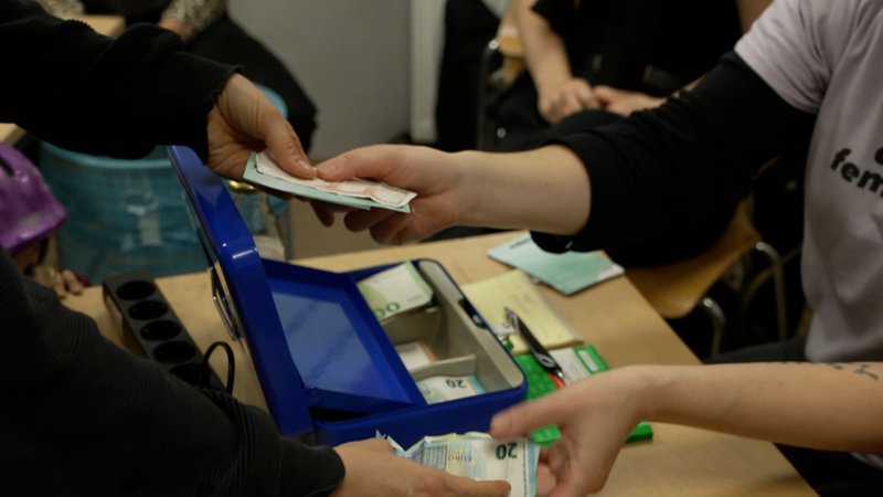 Tauschaktion in Nürnberg. | Bild: BR Tauschaktion in Nürnberg.