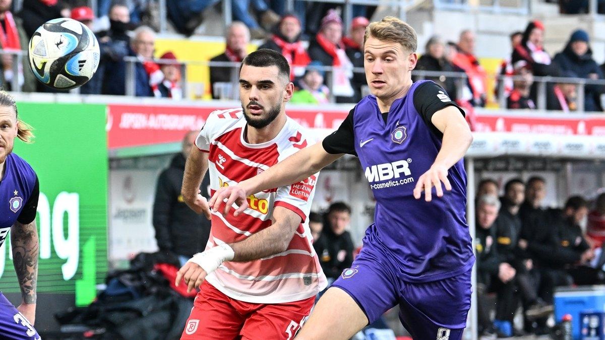SSV Jahn Regensburg gegen Erzgebirge Aue