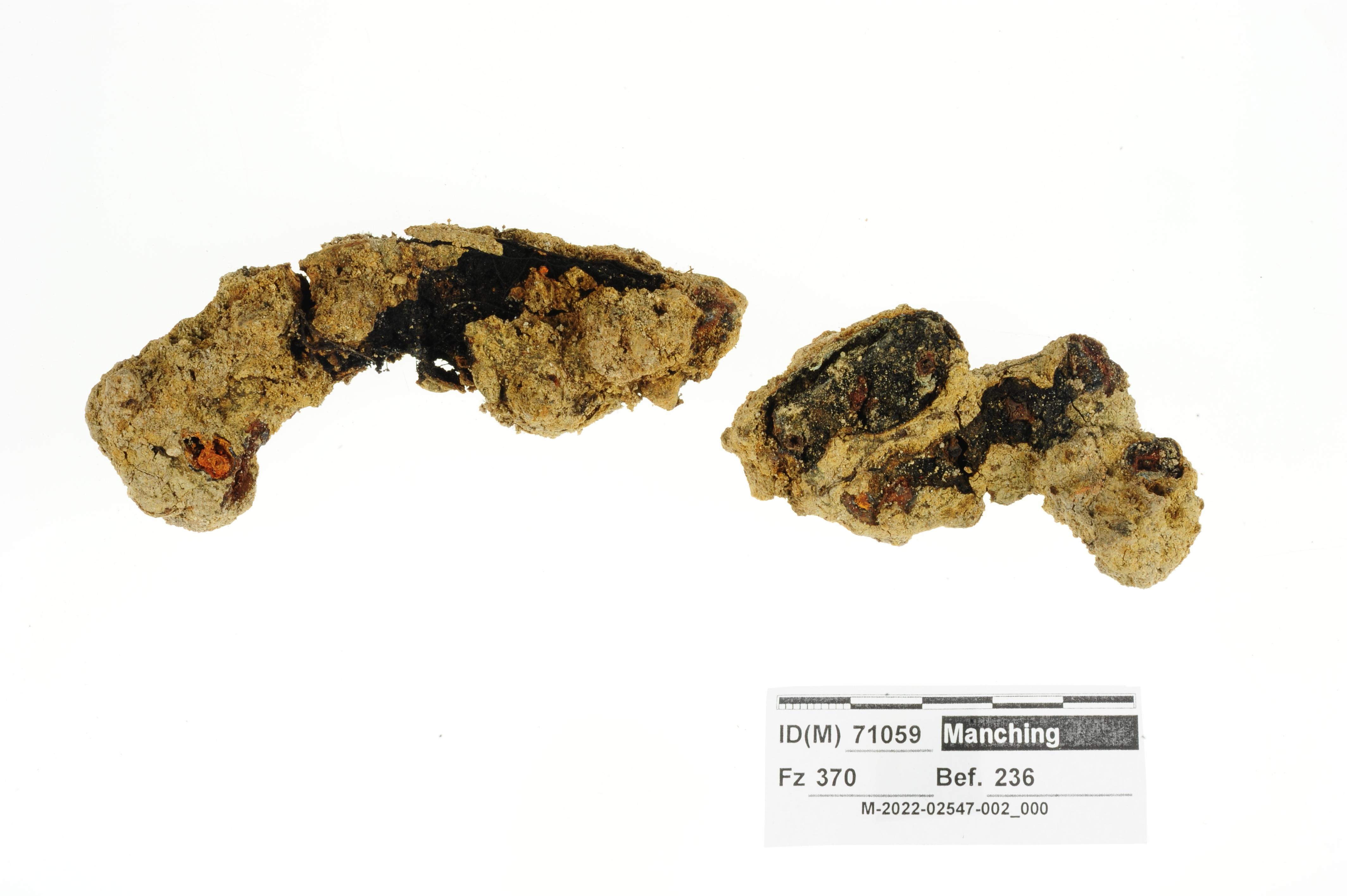 Foto der Sandalensohle in ihrem Auffindungszustand. 