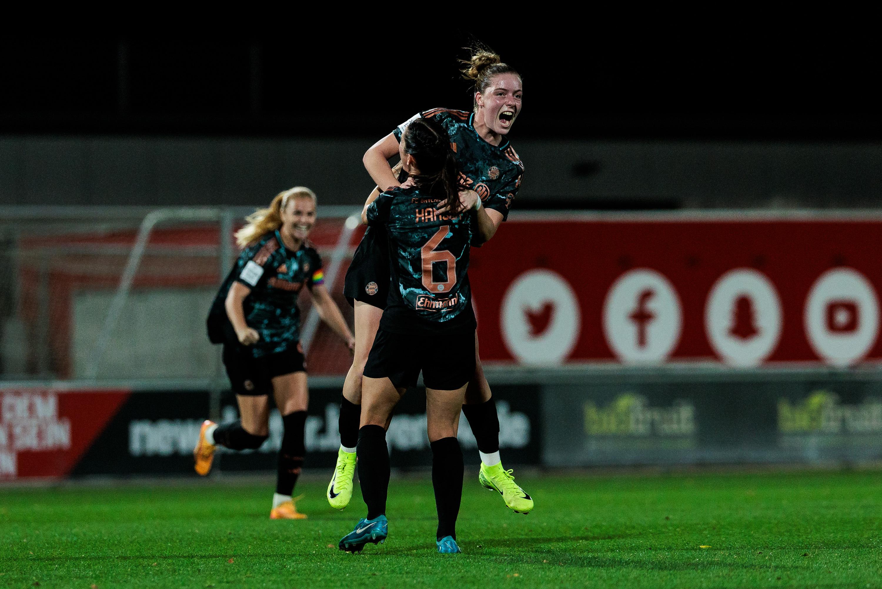 Alara Sehitler vom FC Bayern München