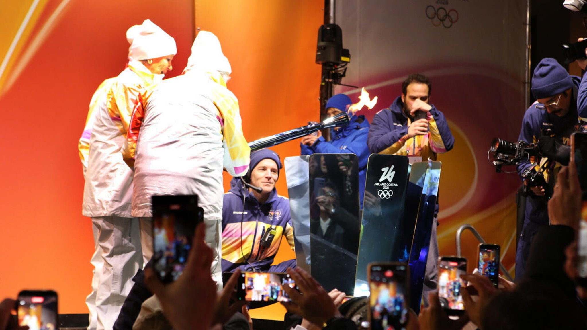 Die Olympische Fackel in Cortina d'Ampezzo