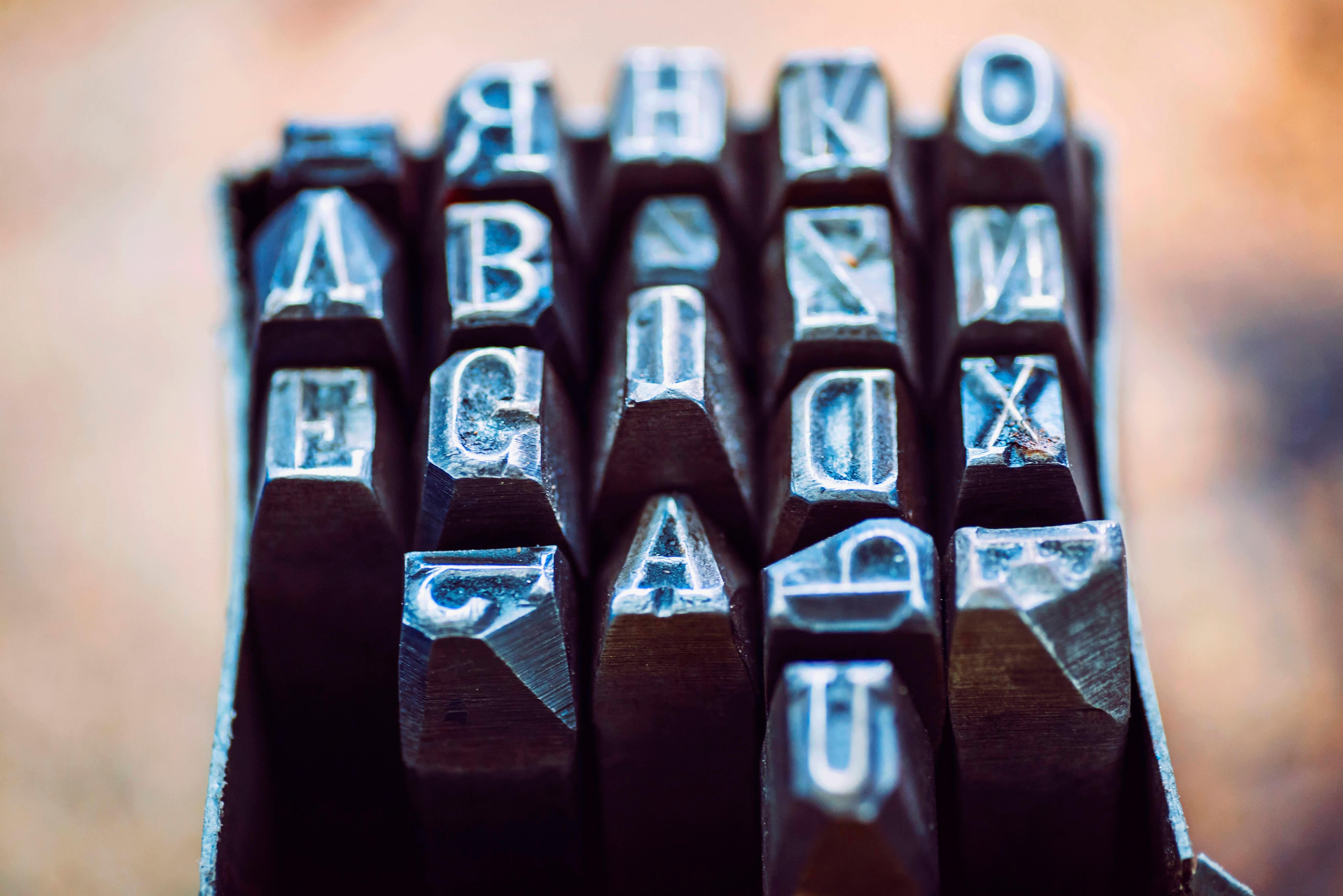 Wie klingt ein KI-generierter Roman?