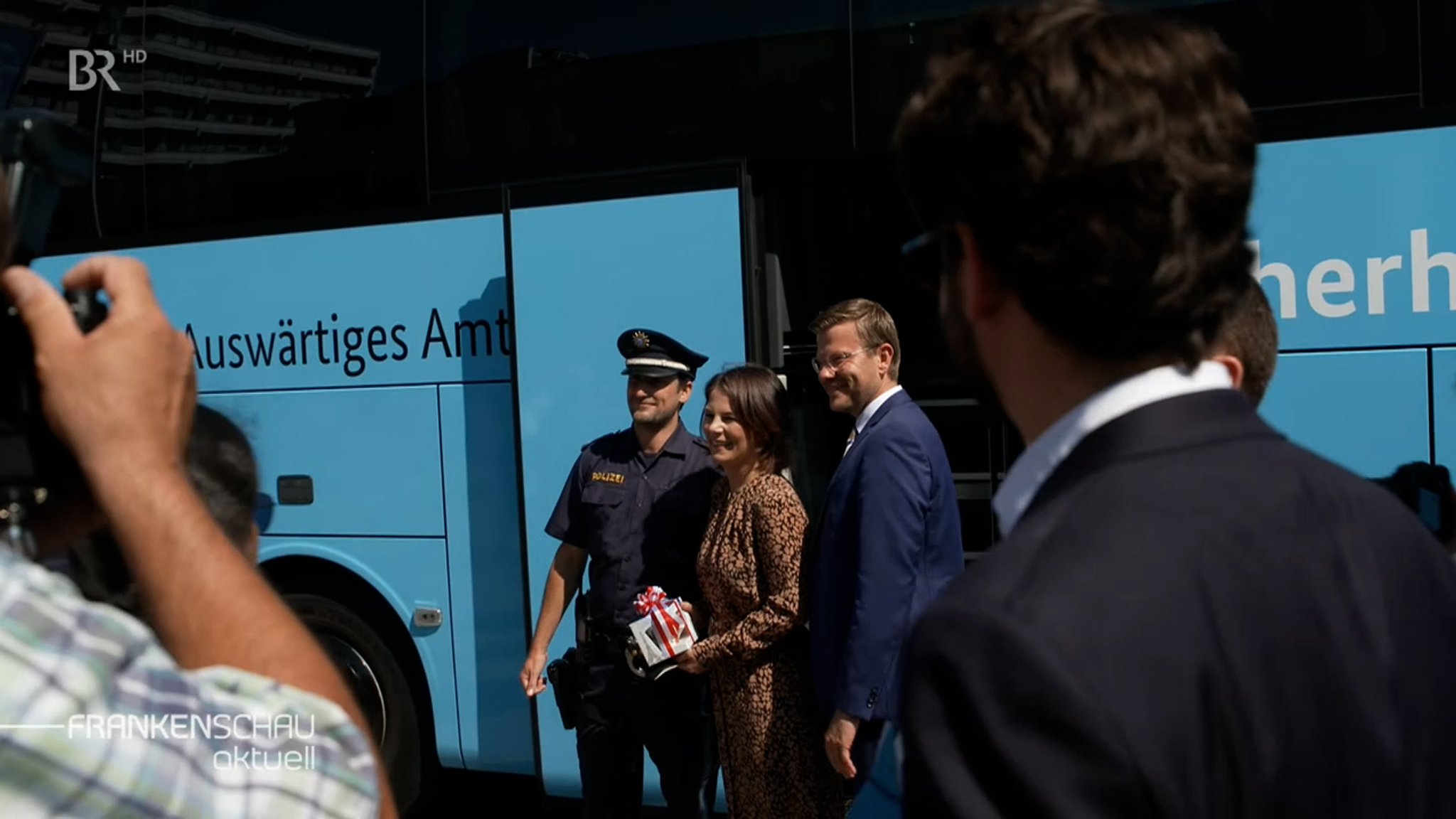 Außenministerin Baerbock warnt vor rechtem Terror.