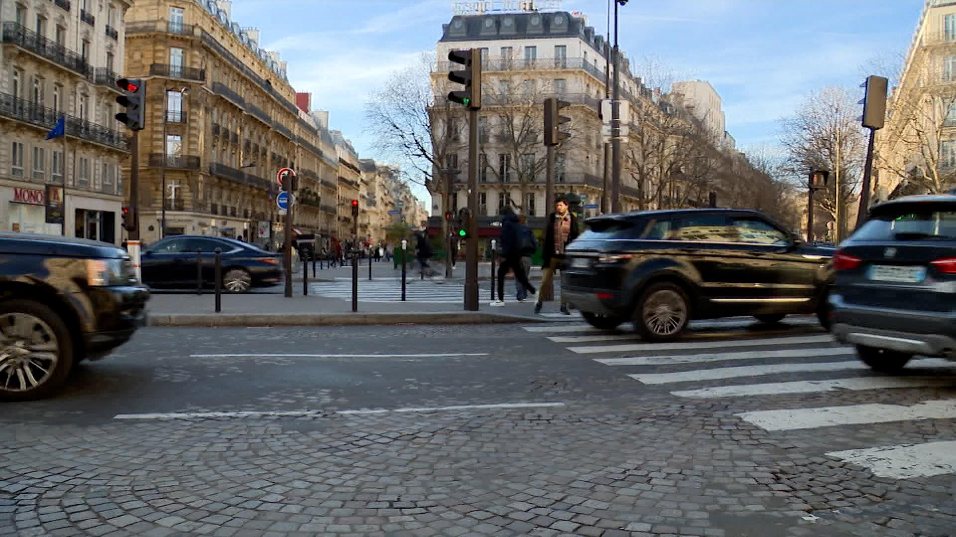 SUV in der Münchner Innenstadt
