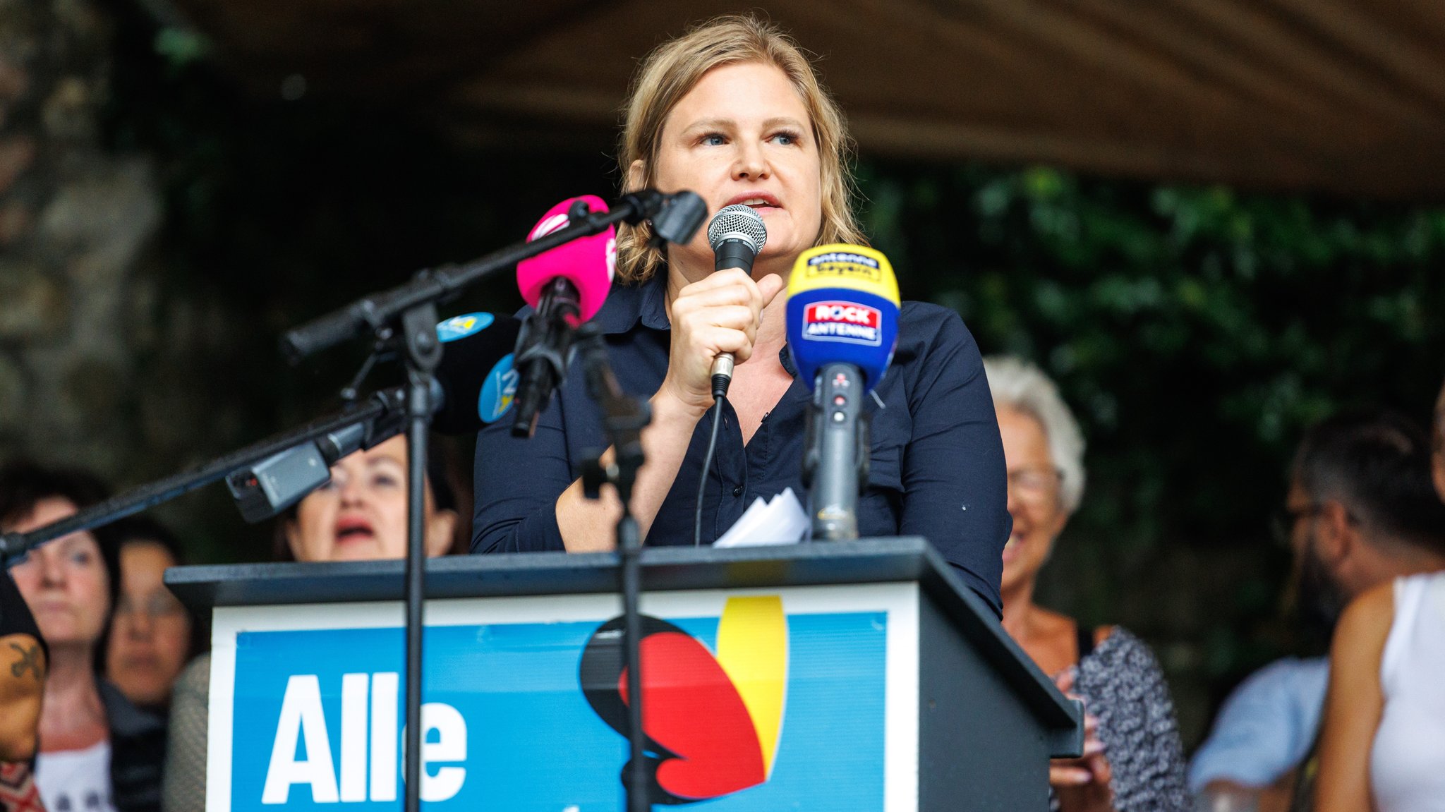 AfD-Fraktionschefin Katrin Ebner-Steiner will in Niederbayern "die Jagd auf die CSU-Direktmandate" eröffnen.