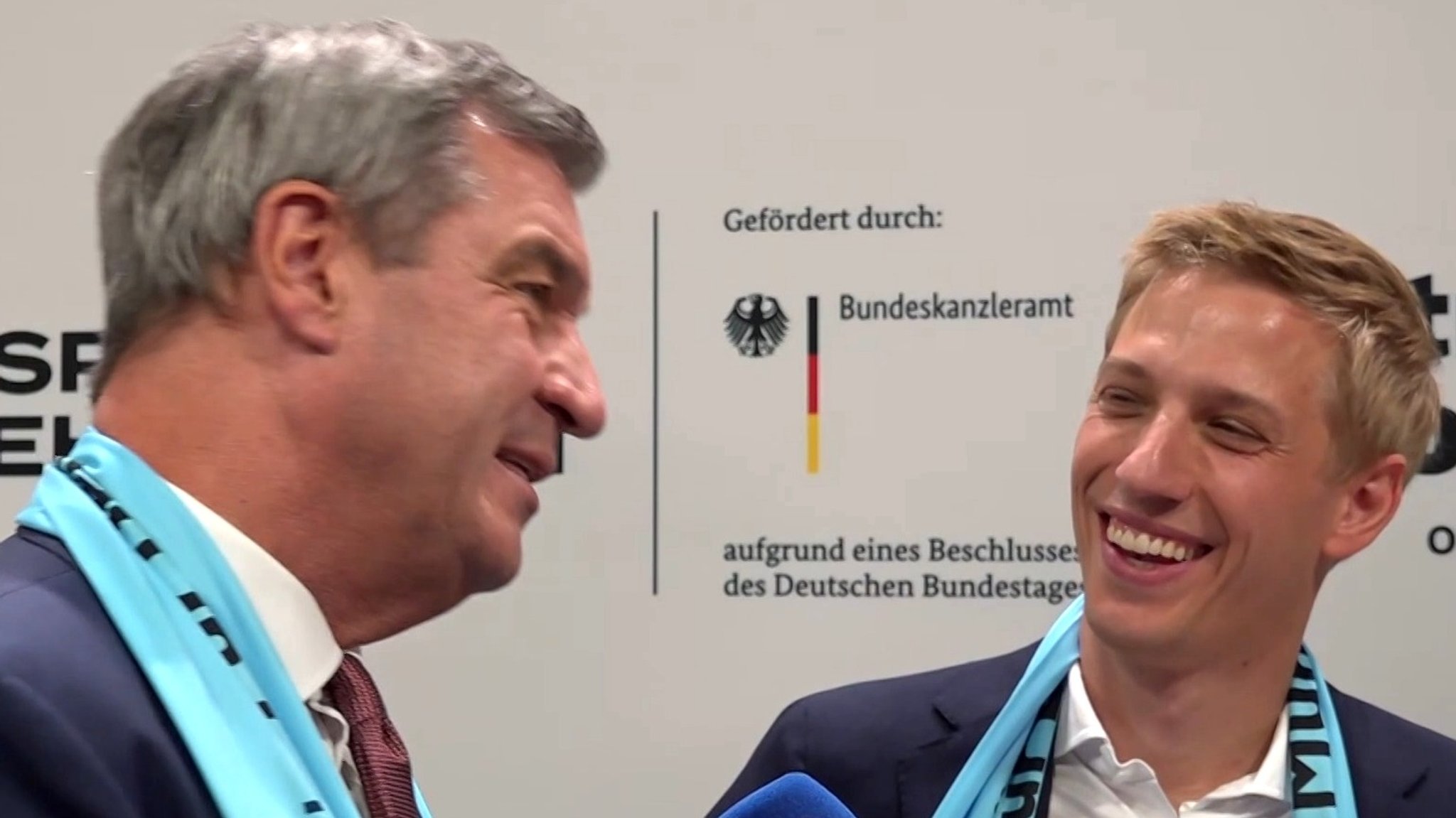 Markus Söder (l.) und Dominik Krause (r.) | Bild: Bayerischer Rundfunk 2026 Markus Söder (l.) und Dominik Krause (r.)