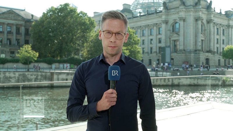 BR-Korrespondent Björn Dake zu Gesprächsangebot von Scholz an Opposition | Bild: Bayerischer Rundfunk 2024 BR-Korrespondent Björn Dake zu Gesprächsangebot von Scholz an Opposition