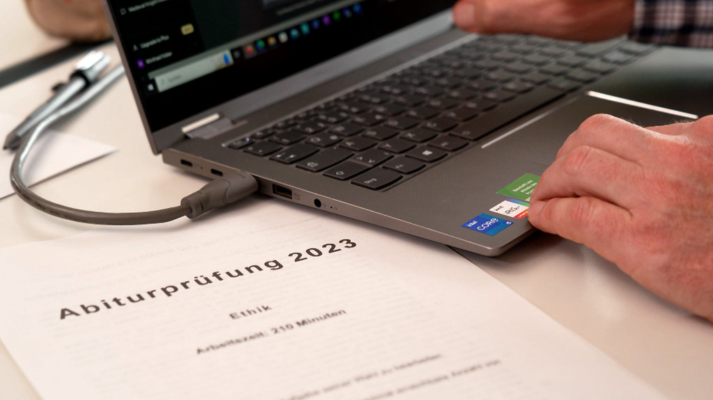 Eine Aufgabe des bayerischen Abiturs im Fach Ethik. | Bild: Bayerischer Rundfunk 2023 Eine Aufgabe des bayerischen Abiturs im Fach Ethik.