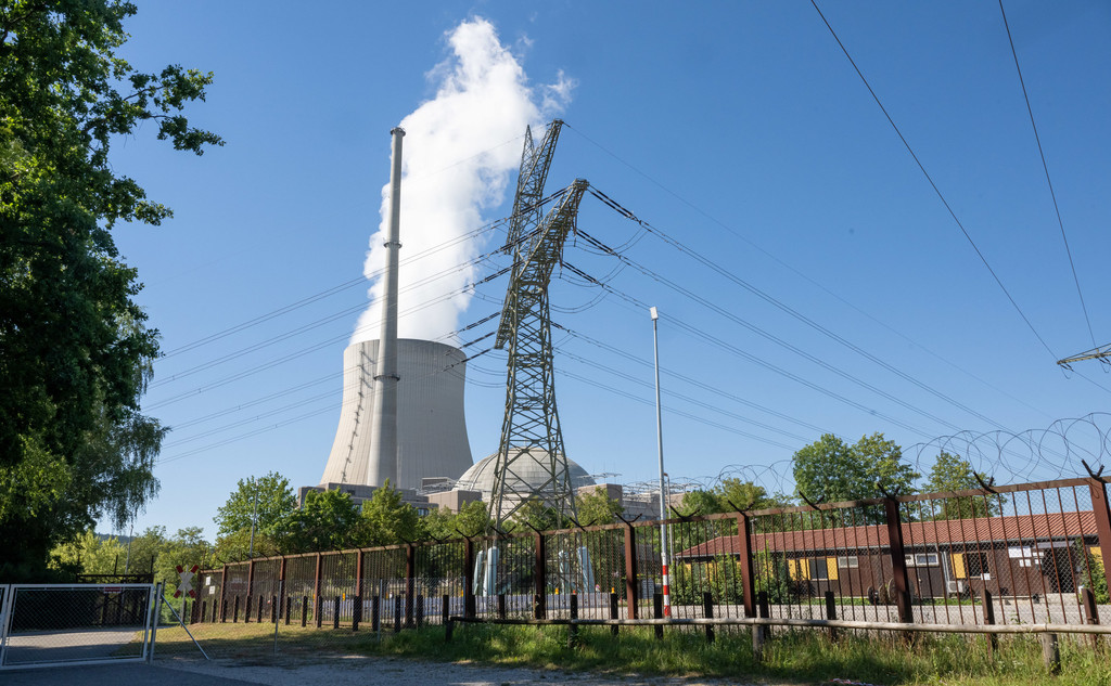 Das Atomkraftwerk Isar 2 bei Landshut