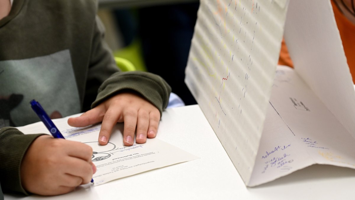 "Es stresst unfassbar viele": Schüler kämpfen gegen Exen