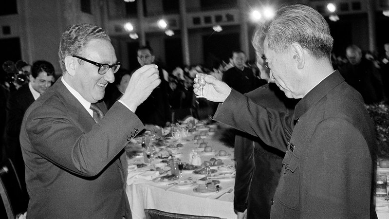Peking, 21. Februar 1972: Henry Kissinger und der chinesische Premierminister Chou En-laii.
