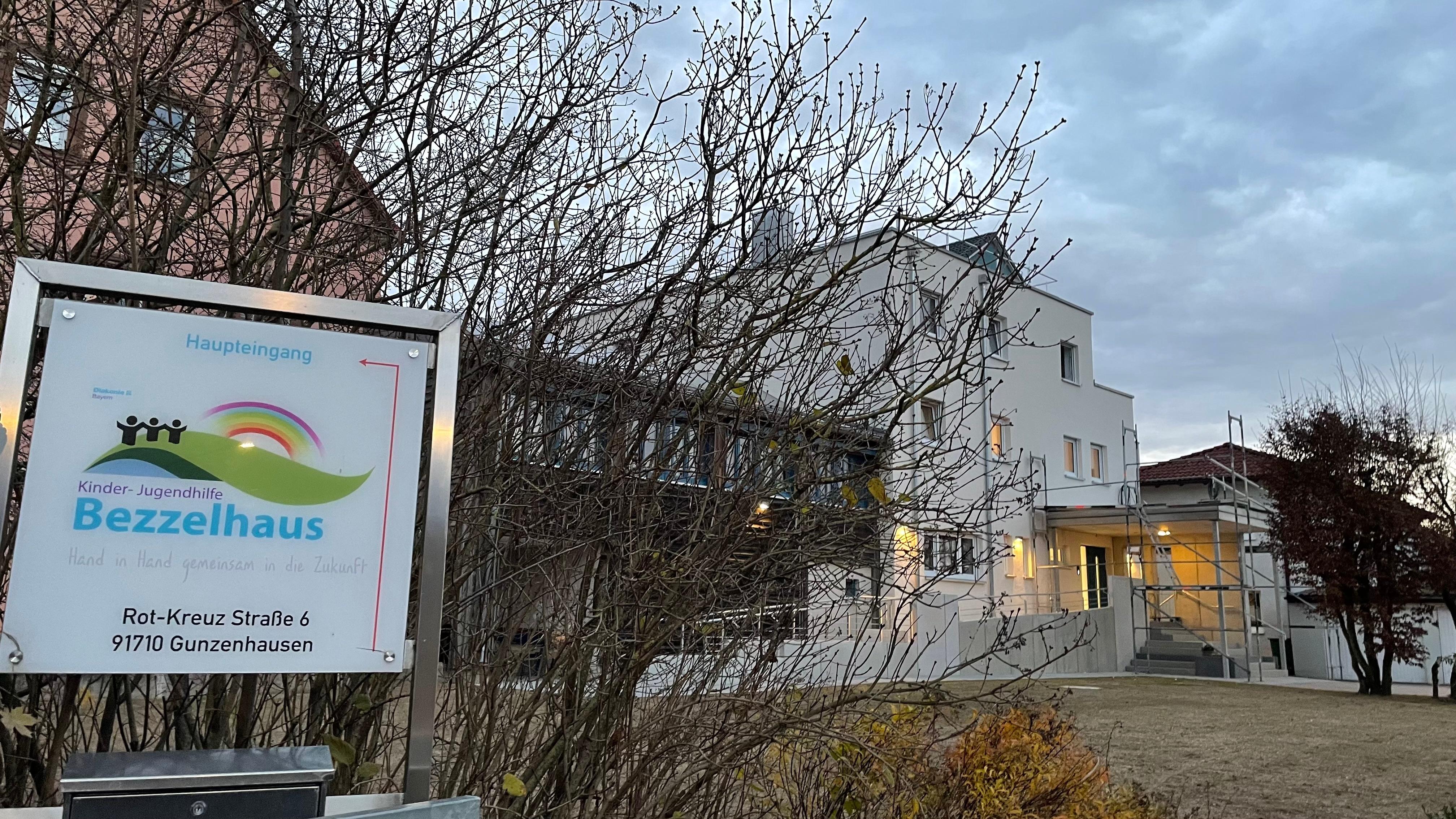 Das Bezzelhaus von außen