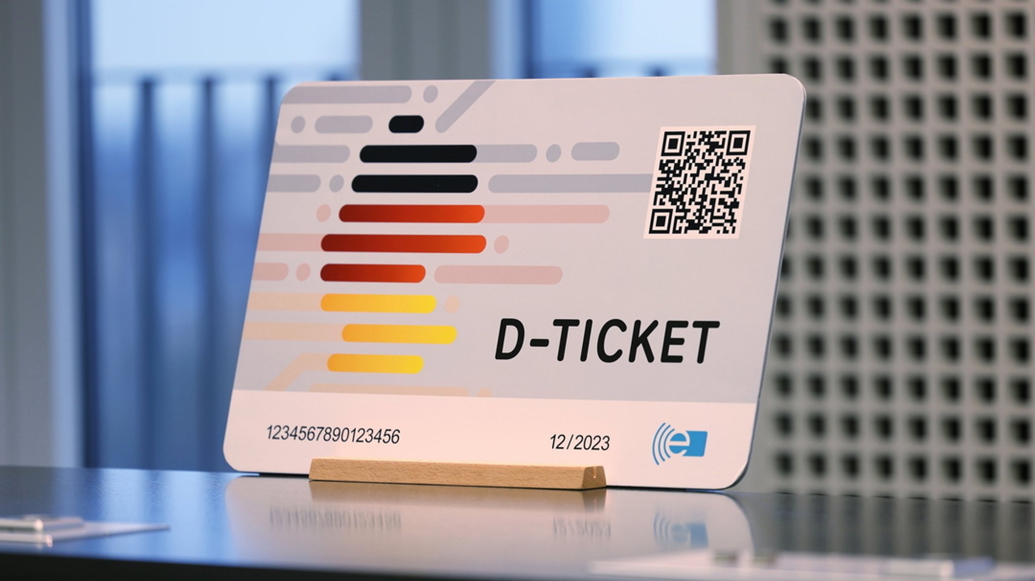 So soll das neue Deutschlandticket aussehen 