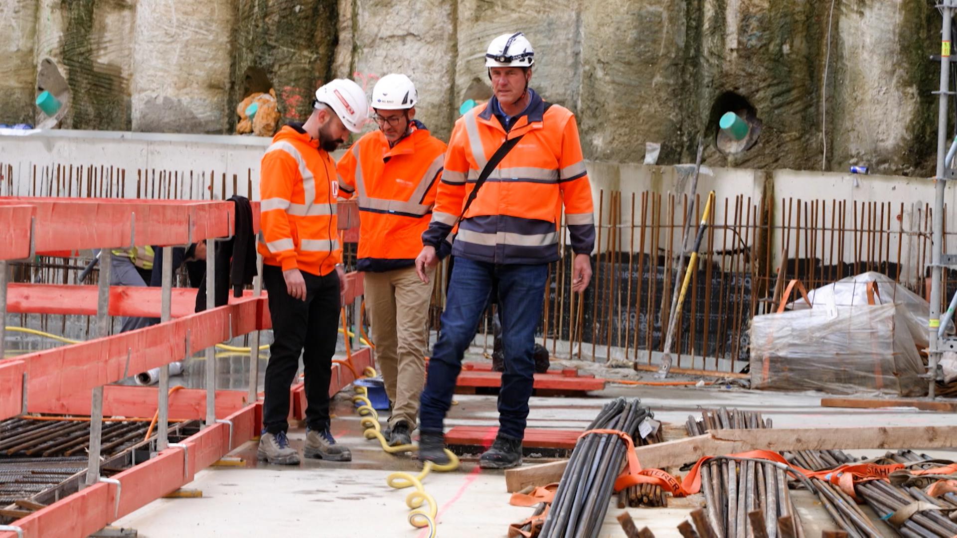 Kontrolle auf einer Baustelle