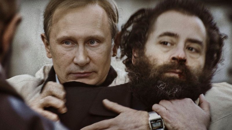 Szene aus dem Film "Putin" von Patryk Vega | Bild: picture alliance / ASSOCIATED PRESS | AIO Studios/news aktuell via AP Images Szene aus dem Film "Putin" von Patryk Vega