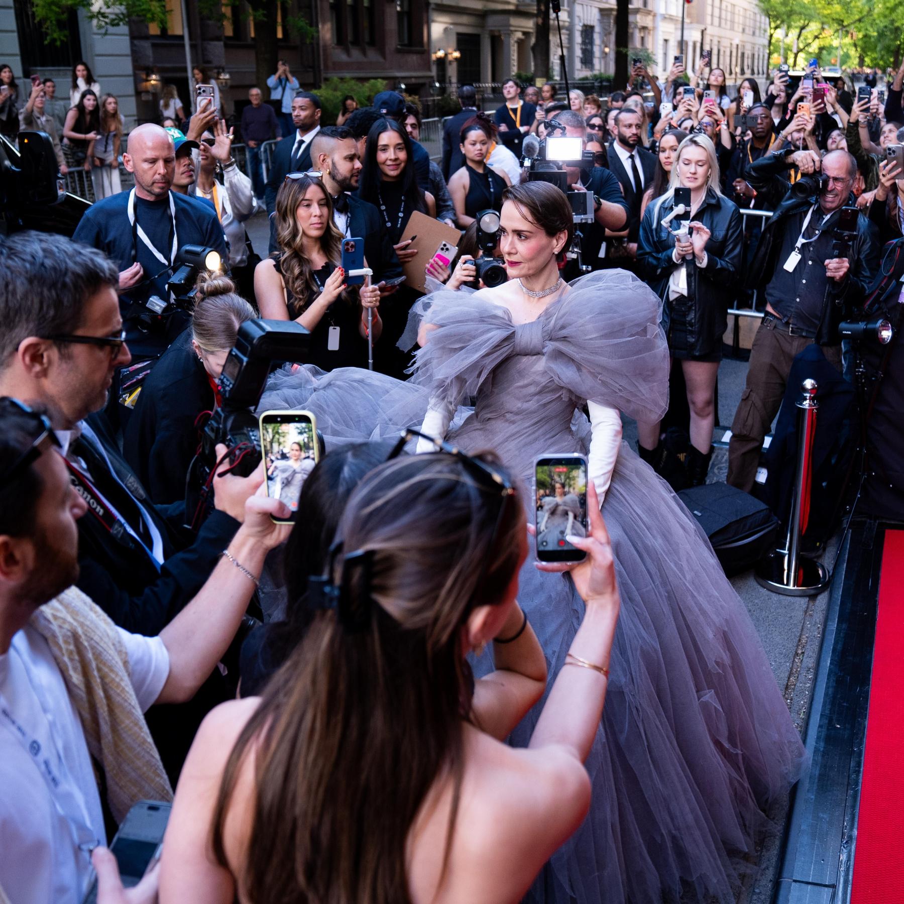 Schaulaufen der Stars bei der Met Gala in New York: Das Mode-Ereignis des Jahres