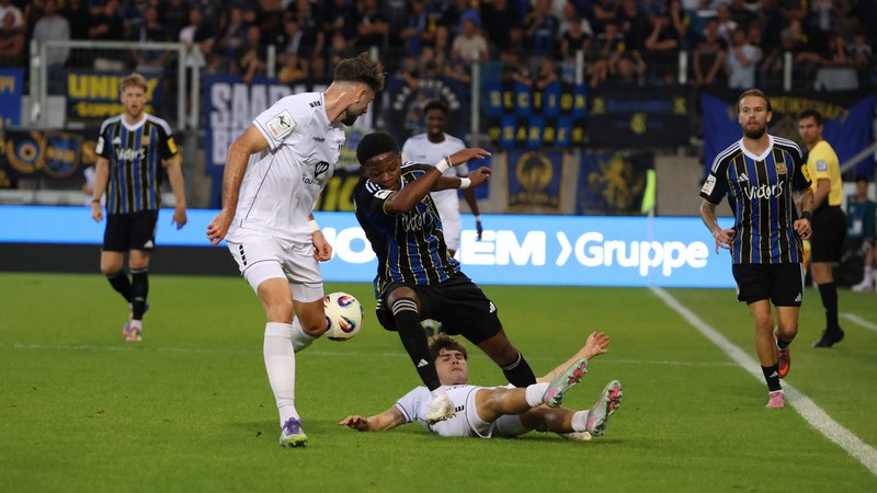 1. FC Saarbrücken - 1. FC Schweinfurt | Bild: picture alliance / Fußball-News Saarland | Fabian Kleer 1. FC Saarbrücken - 1. FC Schweinfurt
