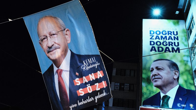 Wahlwerbung von Kemal Kılıçdaroğlu und Rcep Tayyip Erdoğan